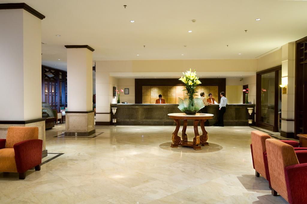Le Grandeur Hotel Balikpapan מראה חיצוני תמונה