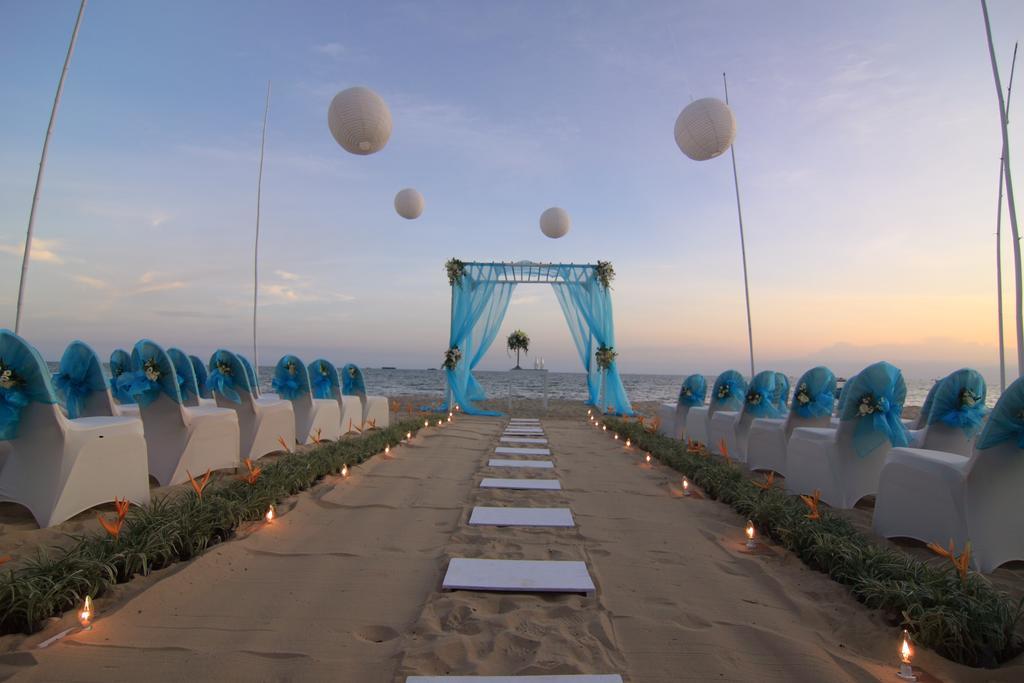 Le Grandeur Hotel Balikpapan מראה חיצוני תמונה